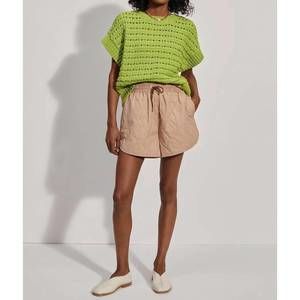 NEW VARLEY connel quilt shorts in warm taupe